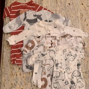 (5) Carter’s PREMIE Footed Onsies Sleepers